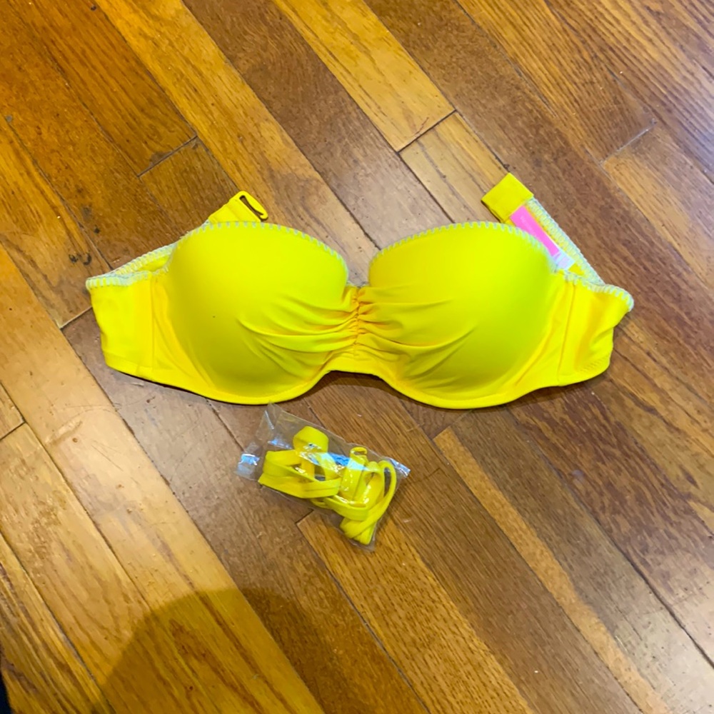 Bathing suit top